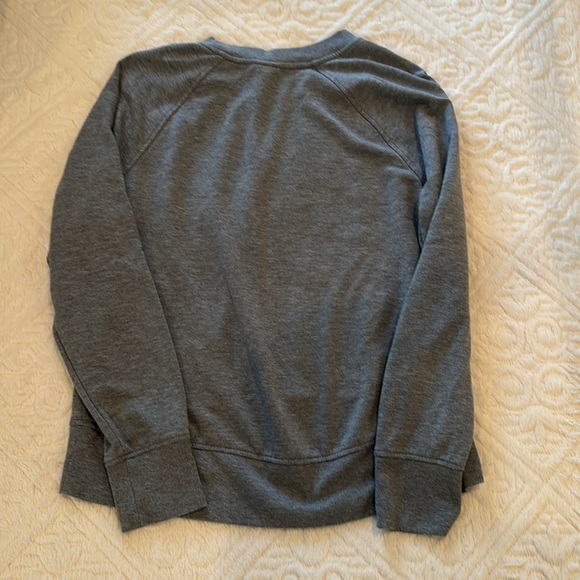 Target “a new day” Sweatshirt Medium - Picture 4 of 4